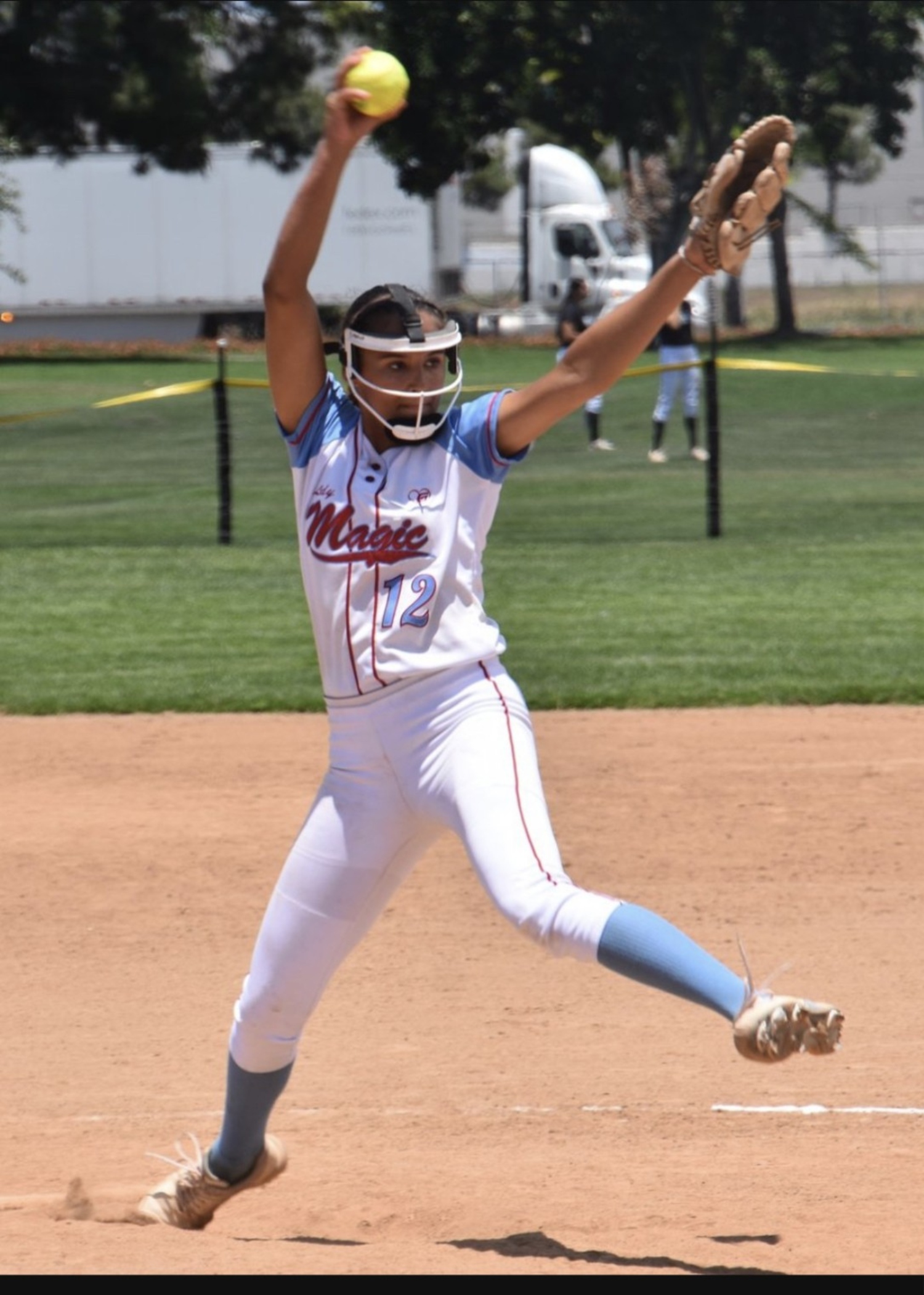 Rylie_Bumgarner_Lady_Magic_pitch