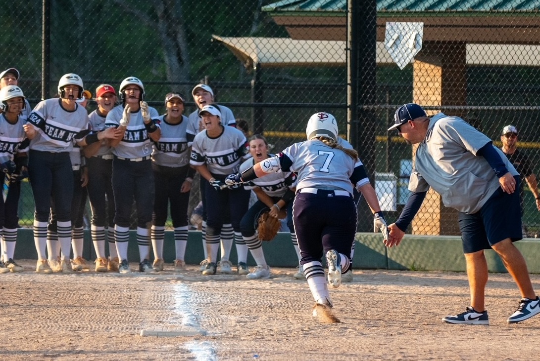 ACTION - 2- Anna Hinde home run