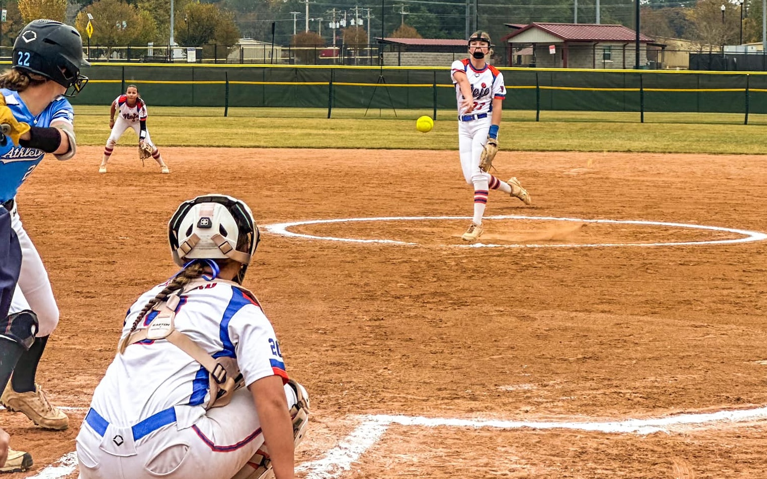 Emily Stuman pitching horizontal