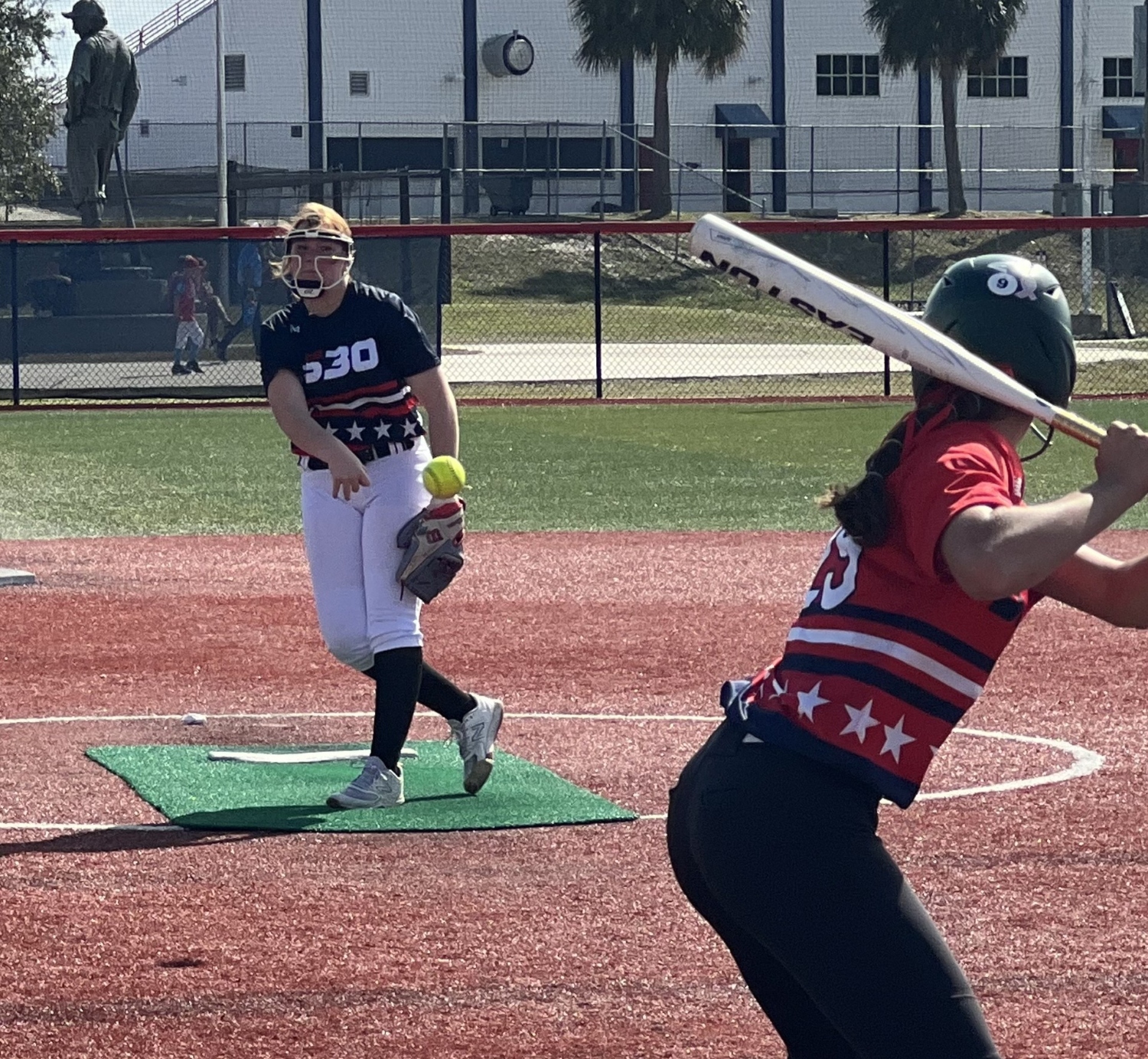 Malloree_Harr_pitching