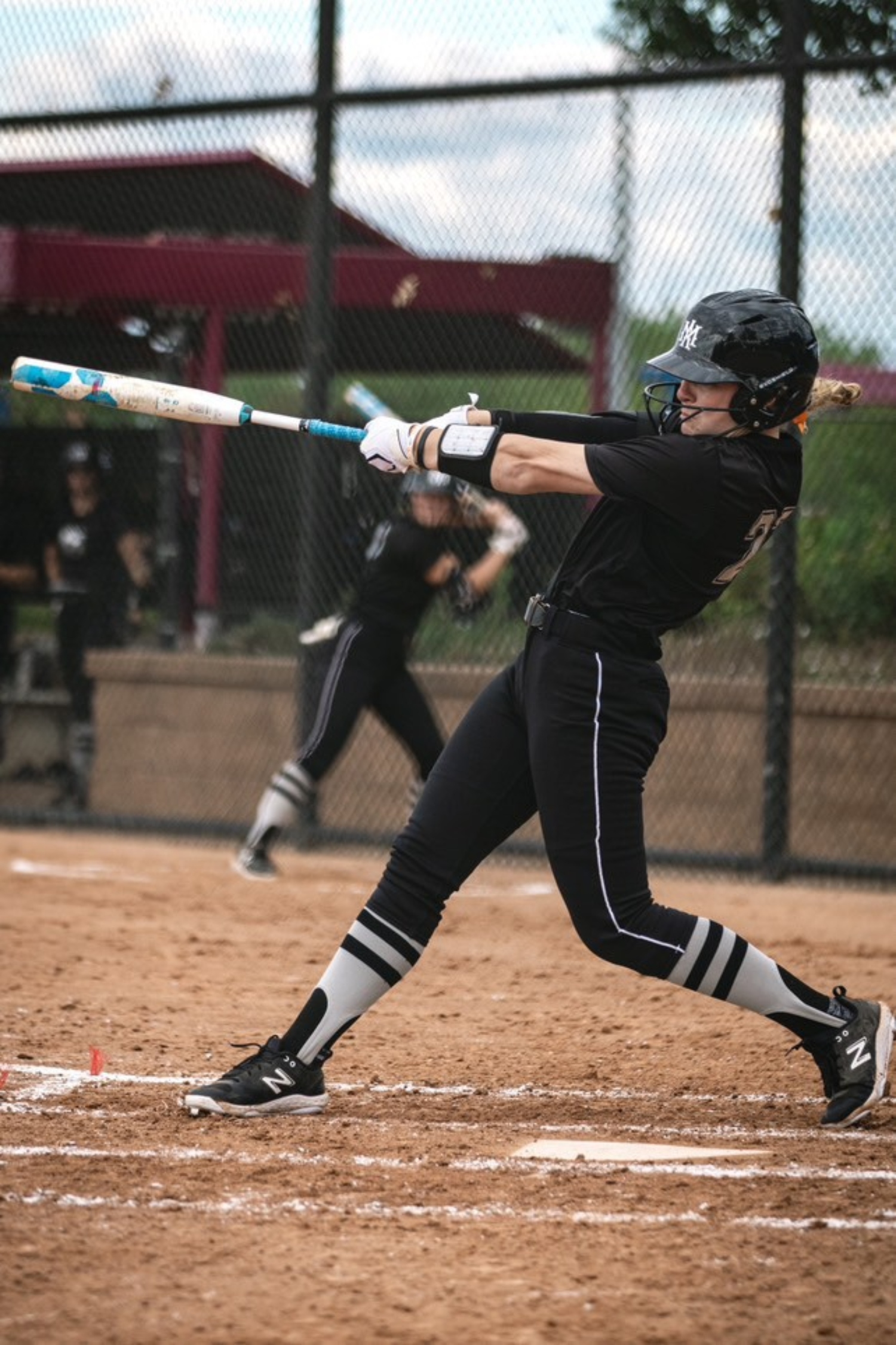 Taelyn_Holley_Athletics_Mercado_swing