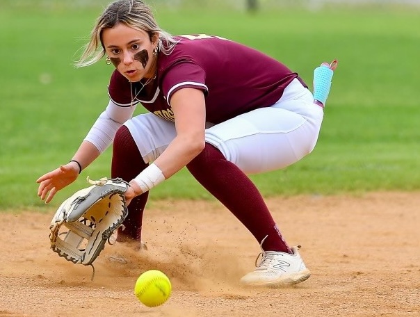ACTIoN - Tinley Goodson makes the stop on defense for her Unity 16U tea,:.jpg