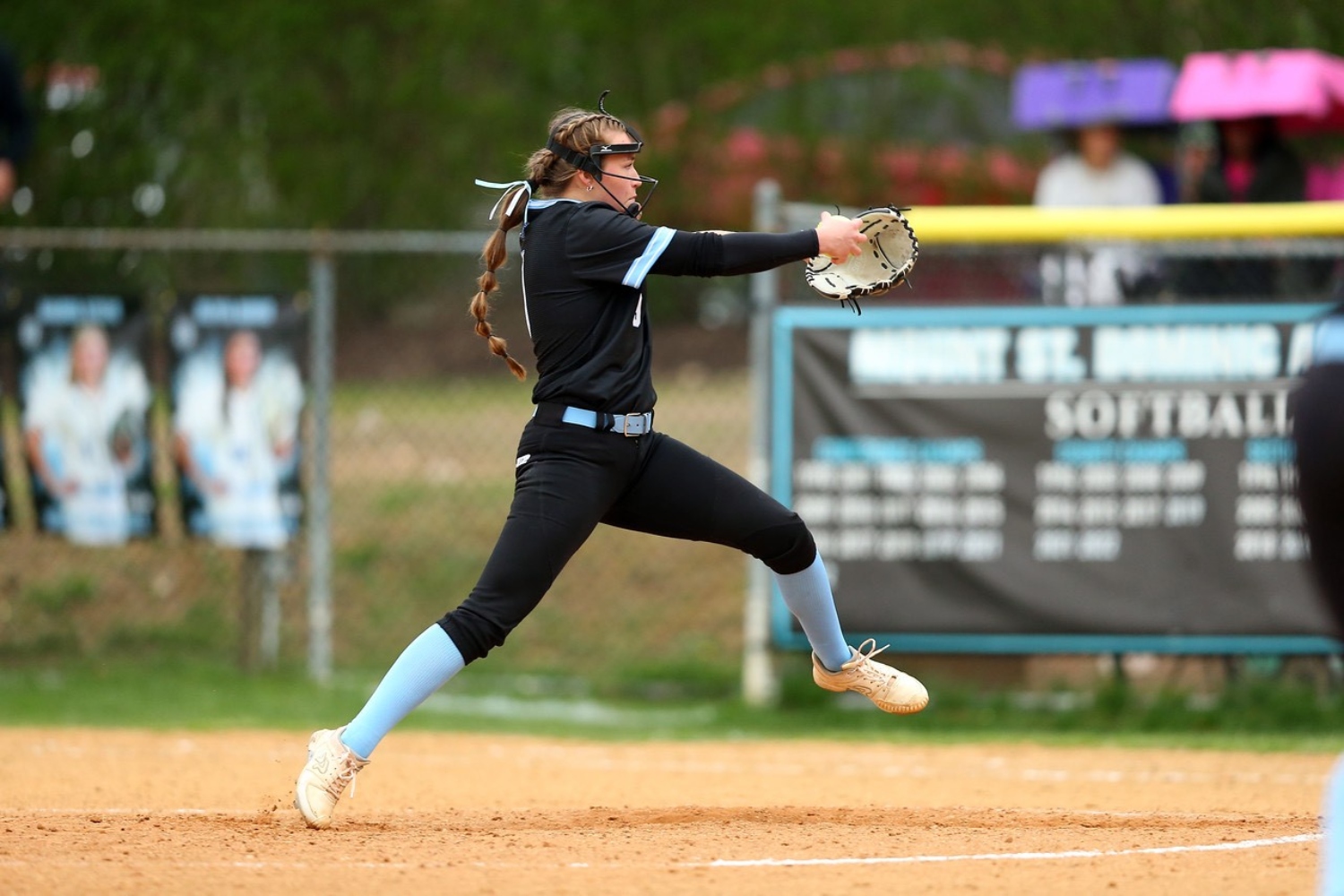 Ava_Kelshaw_Mount_St_Dominic_Academy_pitch