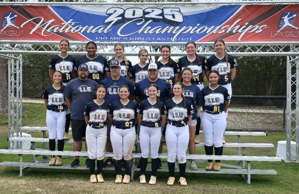 Lady Lightning Gold Futures led by Head Coach Philip Belfield is playing in the 14U Premier division