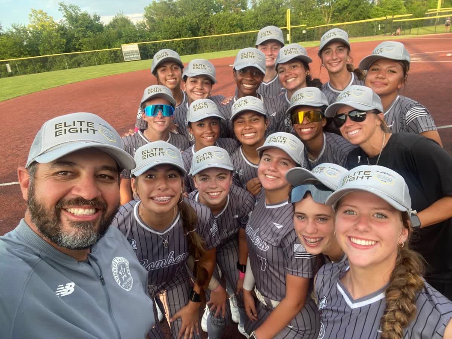 Texas_Bombers_Gold_Malpass_14U_selfie_AFCS_2025