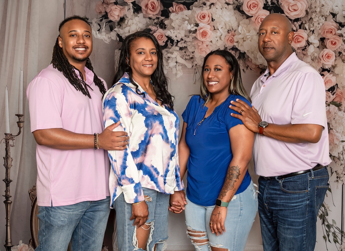 Coach Todd Mayfield, far right, with (l-r) his son Dionte, his wife Michelle and his daughter Raina
