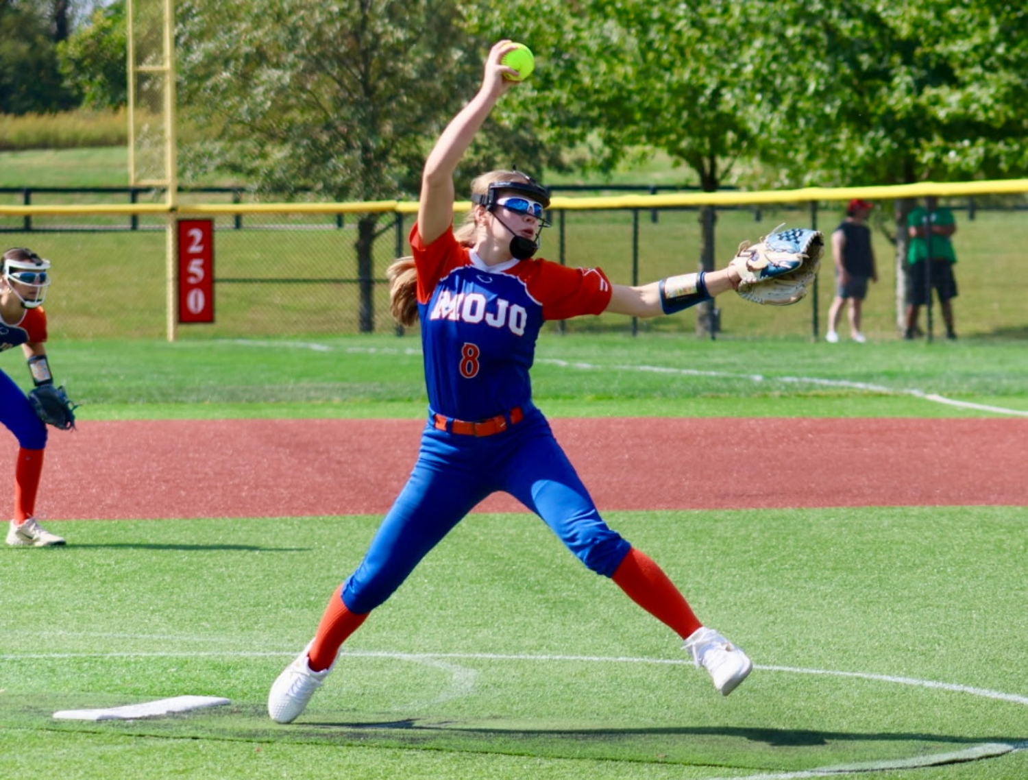 Abby_McCarty_TN_Mojo_2030_West_pitching
