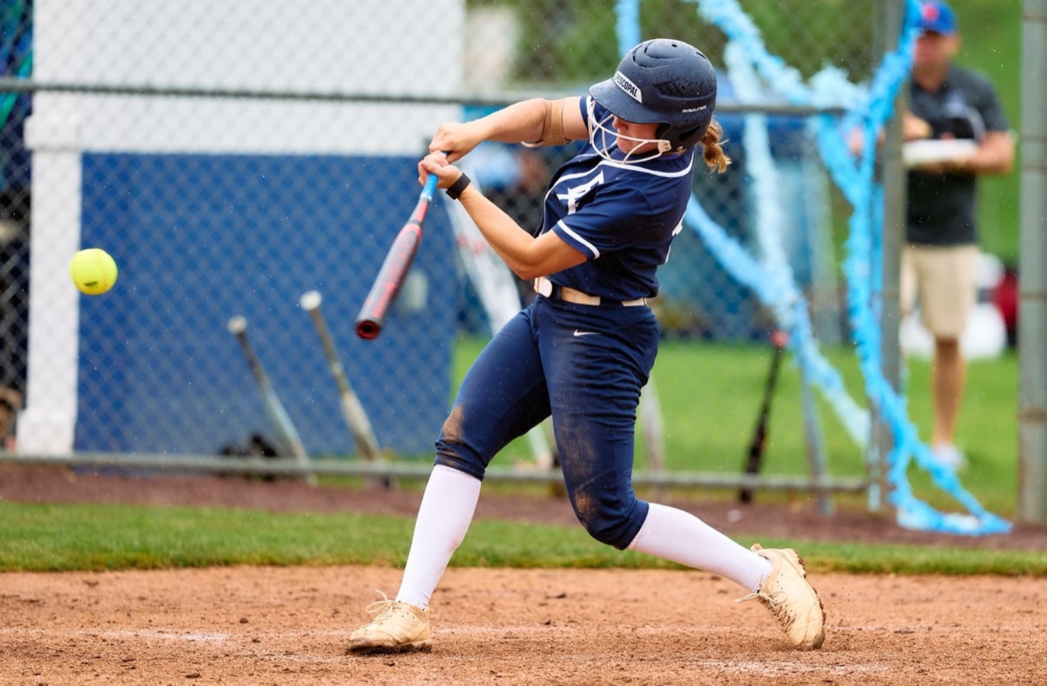 Sophia_Santinelli_Rock_Gold_bat