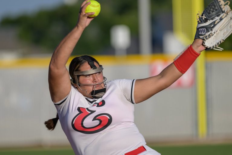 Johanna_Galvan_Eaton_side_pitch