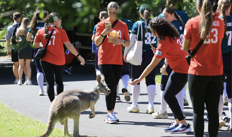Australia and USA teams visited the Australia Zoo
