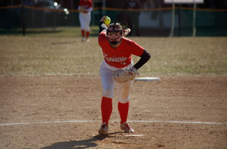 Erin_Knapp_Troy_Jr_Sr_High_pitch
