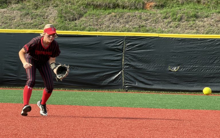 Krimson Calhoun makes a play in the infield