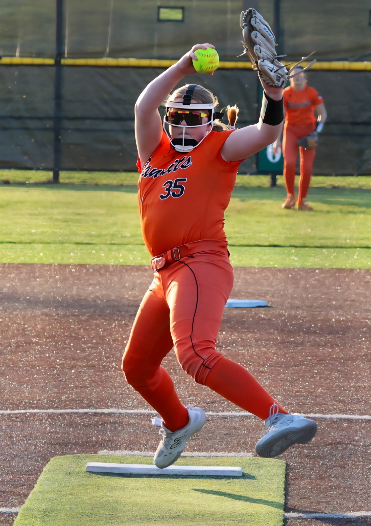 Kennedy_Bilkie_Beverly_Bandits_pitch