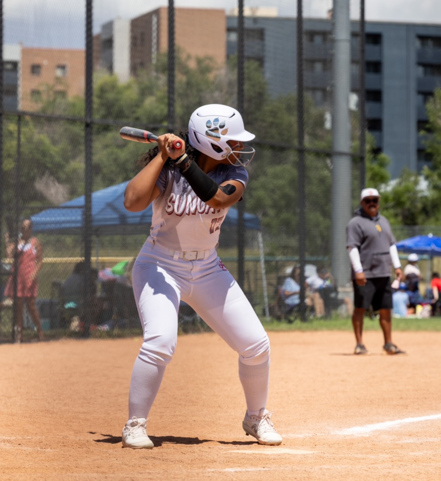 Mackenzie_Marion_Suncats_bat