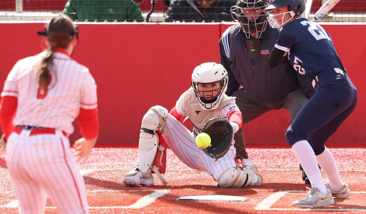 The Barrington (Ill). High Broncos have jumped out to a 23-0 record and have outscored opponents 255 to 29. Photo - @FilliesPhotos