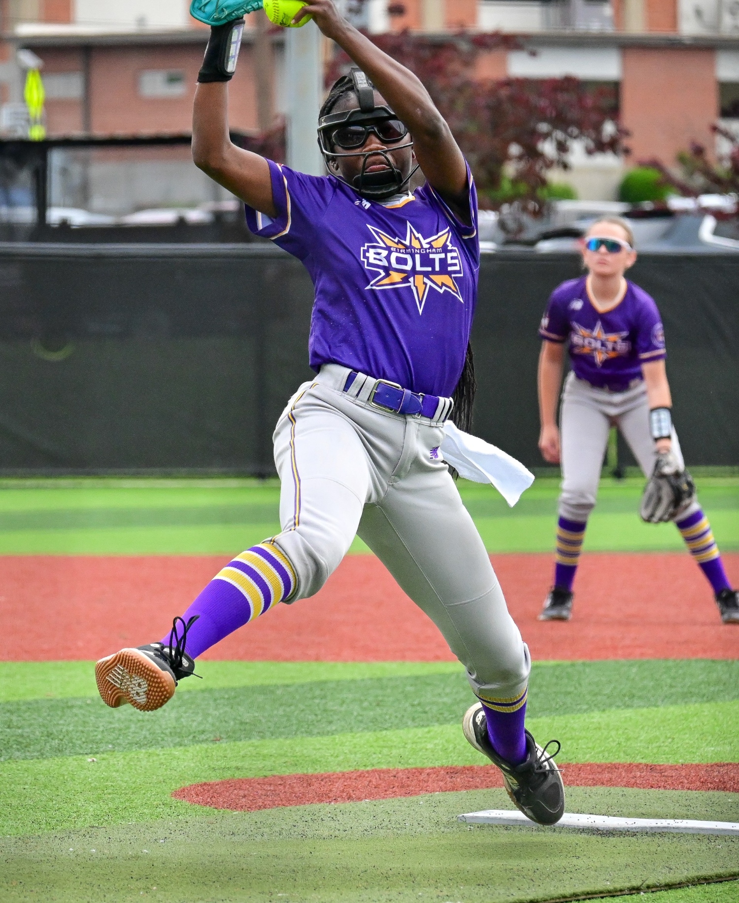 Kady_Jones_Bolts_pitching