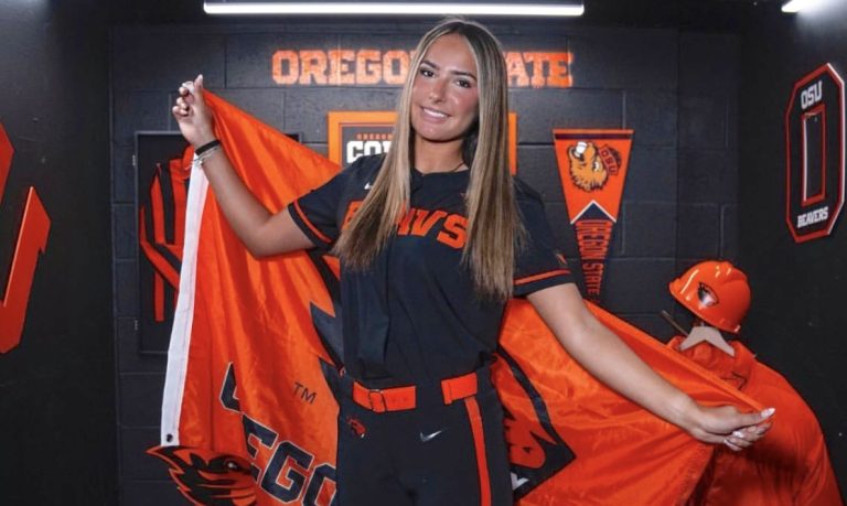 Naomi Stoll announced this week she'll play at Oregon State