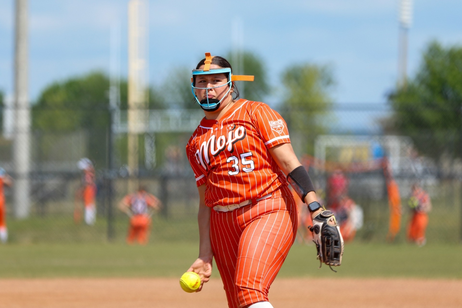 Tobi_Karls_TN_Mojo_2031_Hunter_pitch