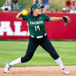 Hannah_Flippen_Utah_Talons_throw