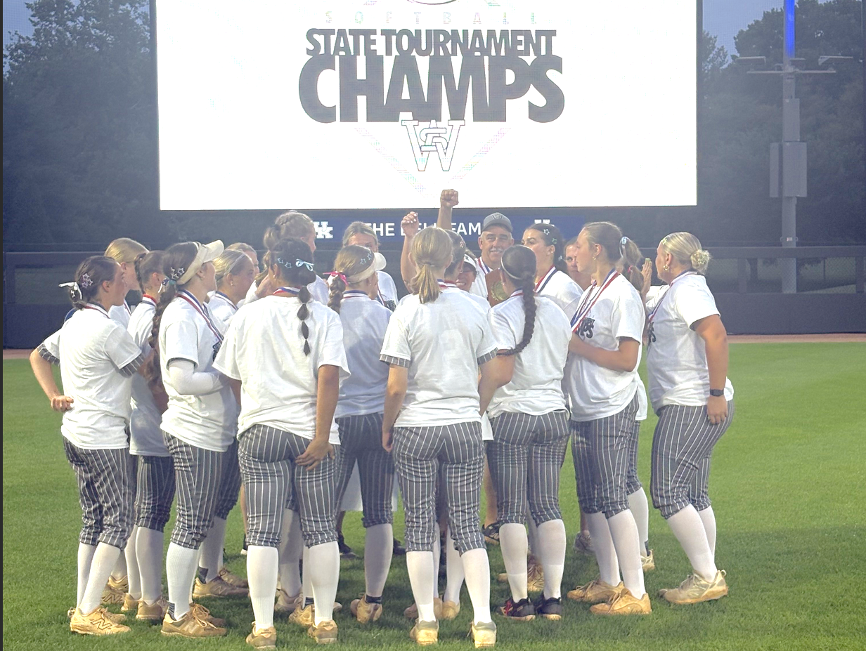 South Warren High of Bowling Green, Ky. won the state championshp Saturday night and clinched its spot as the Line Drive SUPER 70 National Champion as well! Photo courtesy of Jason Frakes @kyhighs