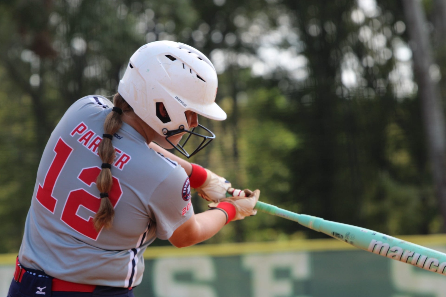 Anna_Parker_Marucci_Patriots_bat