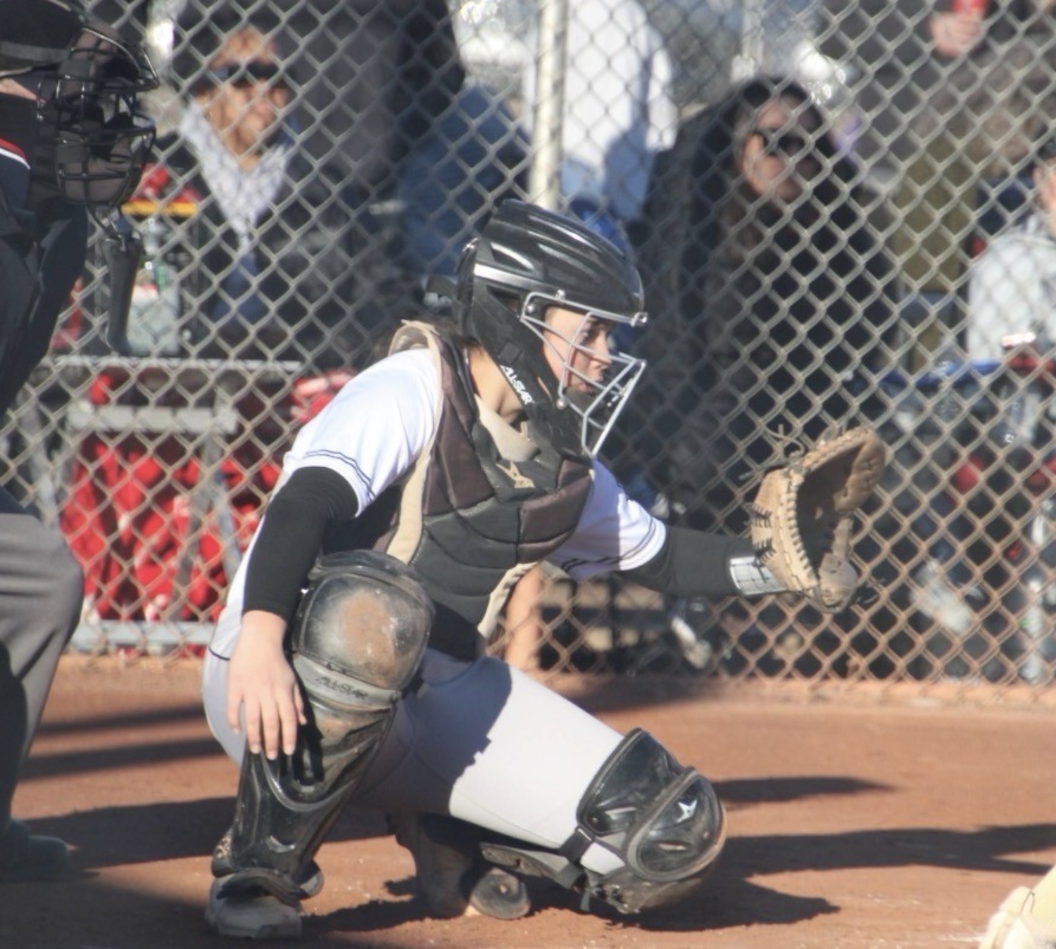 Charlize_Massingale_Athletics_Mercado_catcher