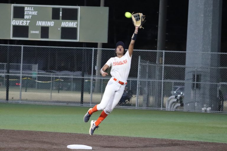 Paisley_Brown_EC_Bullets_Brown_McLemore_catch