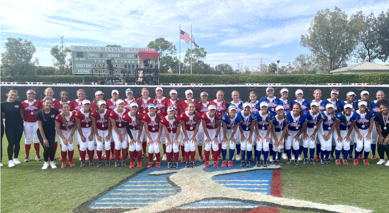 The two Futures All-American teams pose together after the win by the Juniors GOOD!!!!!!!