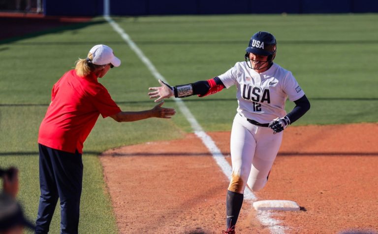 On Saturday, the Women's National Team defeated China 10-1 thanks to a Jocelyn erickson grand slam. Photo & content courtesy of USA Softball