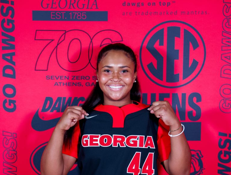 Kelsey Burden is officially a Georgia Bulldog commit after she committed on Saturday on her campus visit